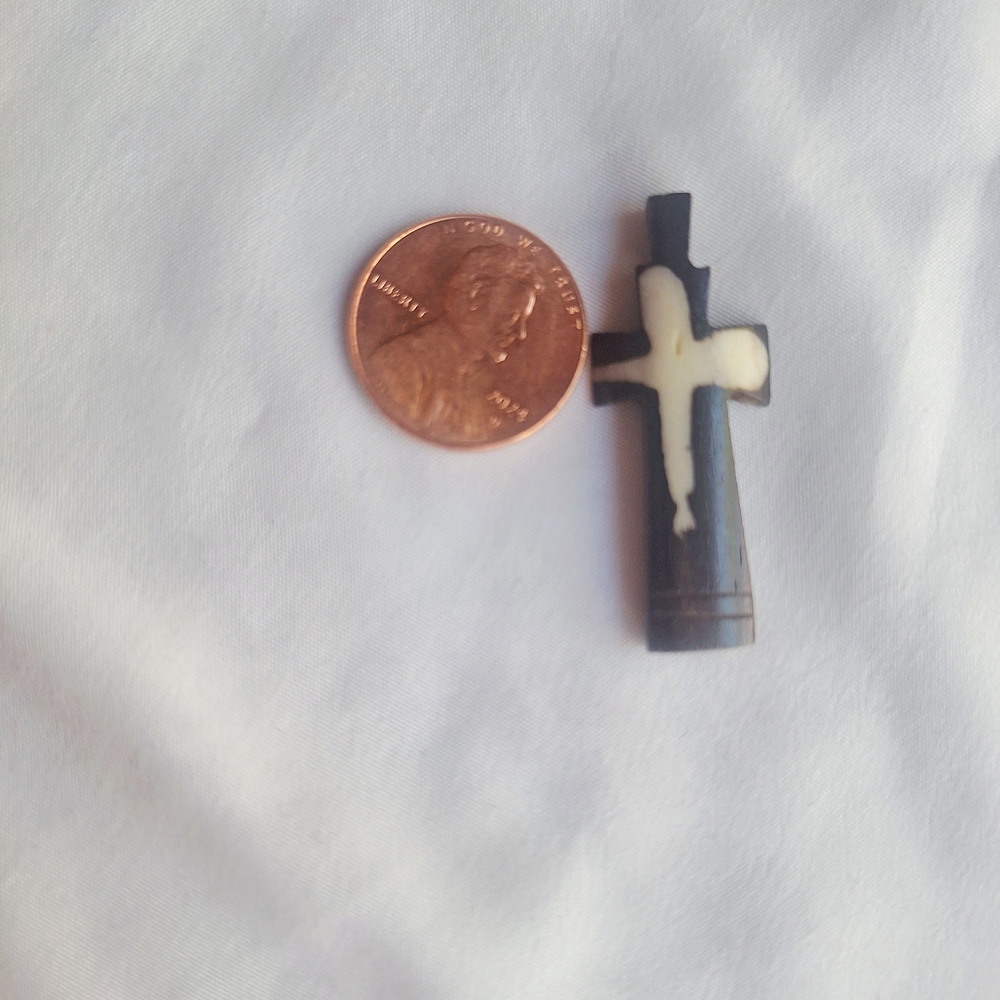 Antique Cross Pendant French Mother-of-Pearl/Bone Corpus - Picture 2 of 3